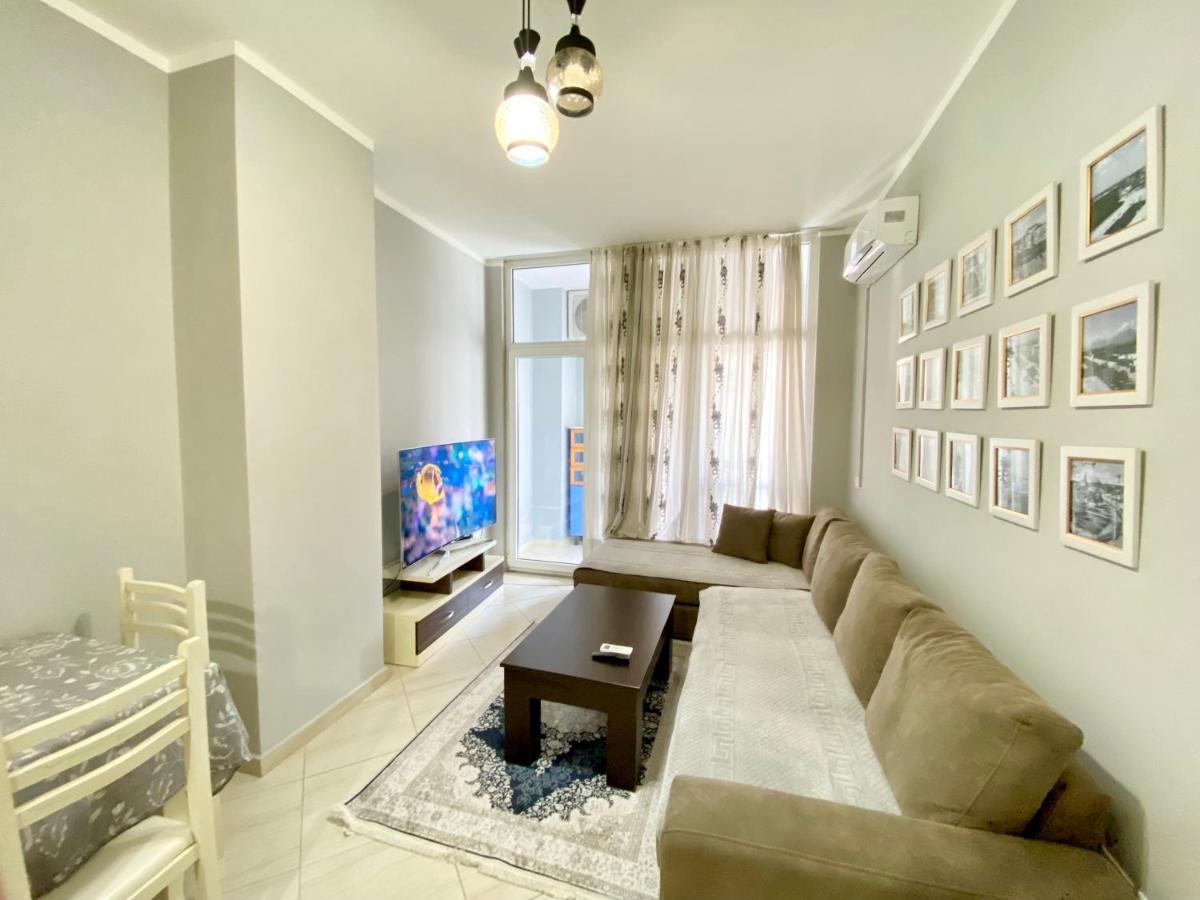 Pleasing Place With Free Parking On Site In Tirana Komuna E Parisit Exterior foto