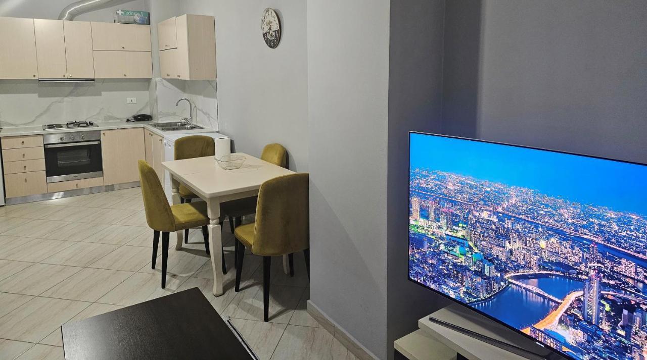 Pleasing Place With Free Parking On Site In Tirana Komuna E Parisit Exterior foto